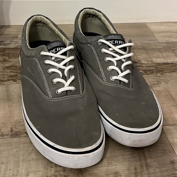 Men’s Sperry’s Size 12. Gray. - Picture 1 of 4
